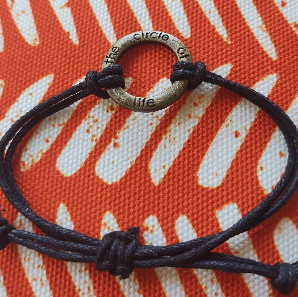 Disney The Lion King Circle Of Life Pull Cord Bracelet